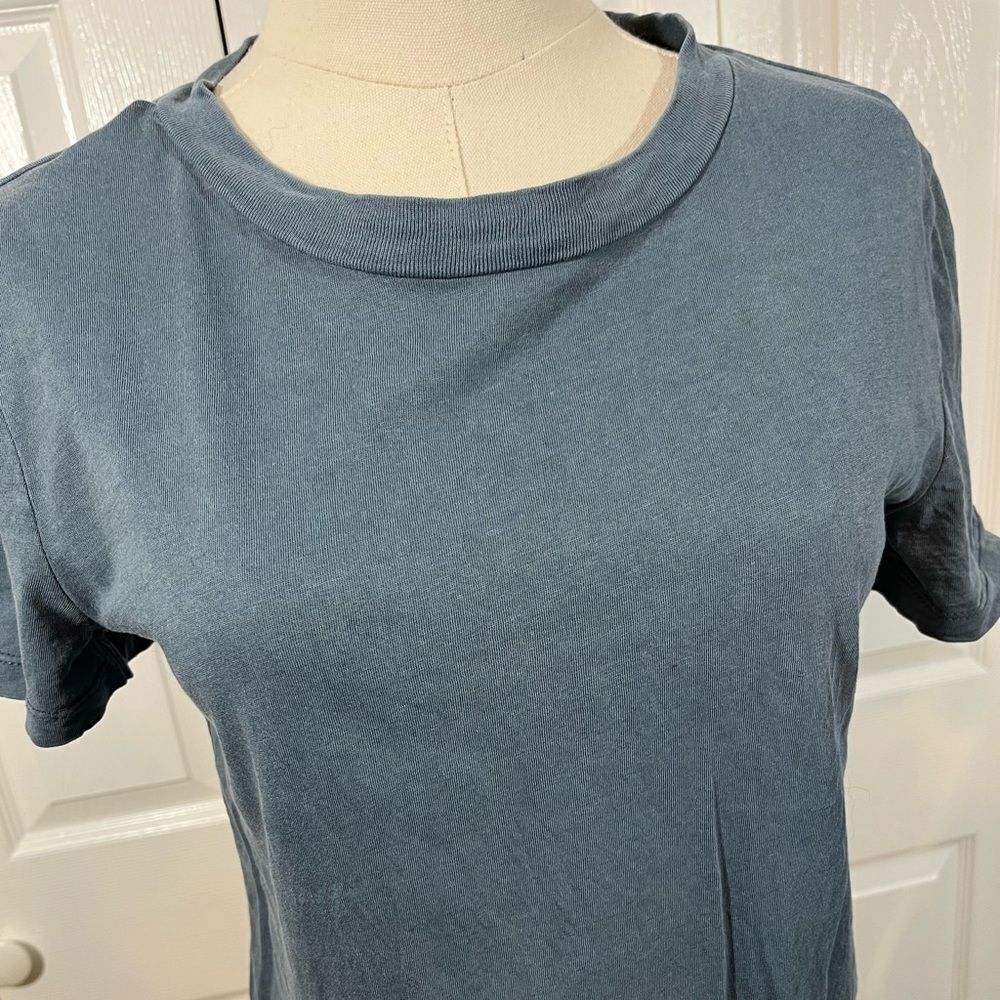 Zara Distressed Tee - Picture 3 of 7